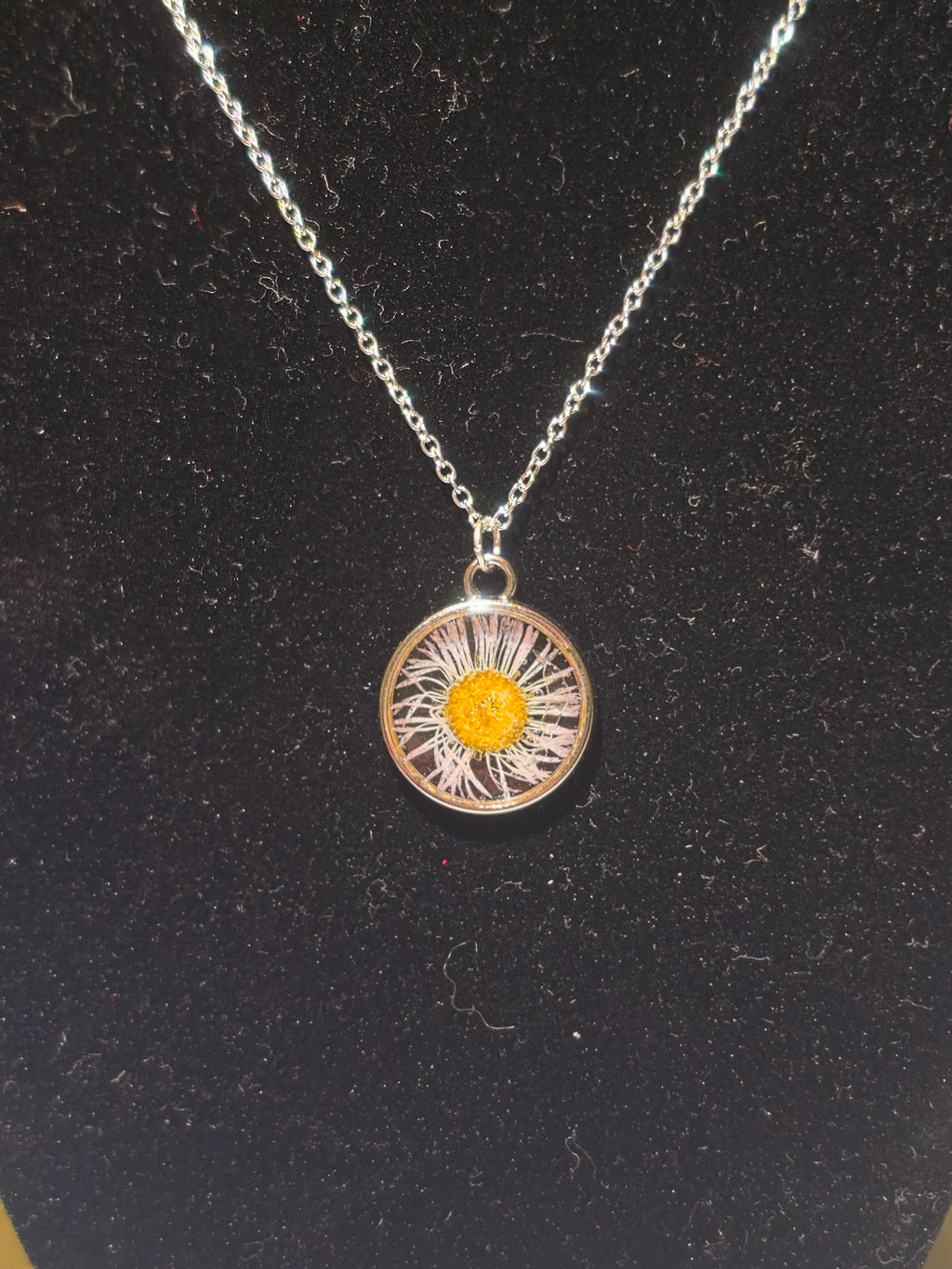 Daisy Necklace