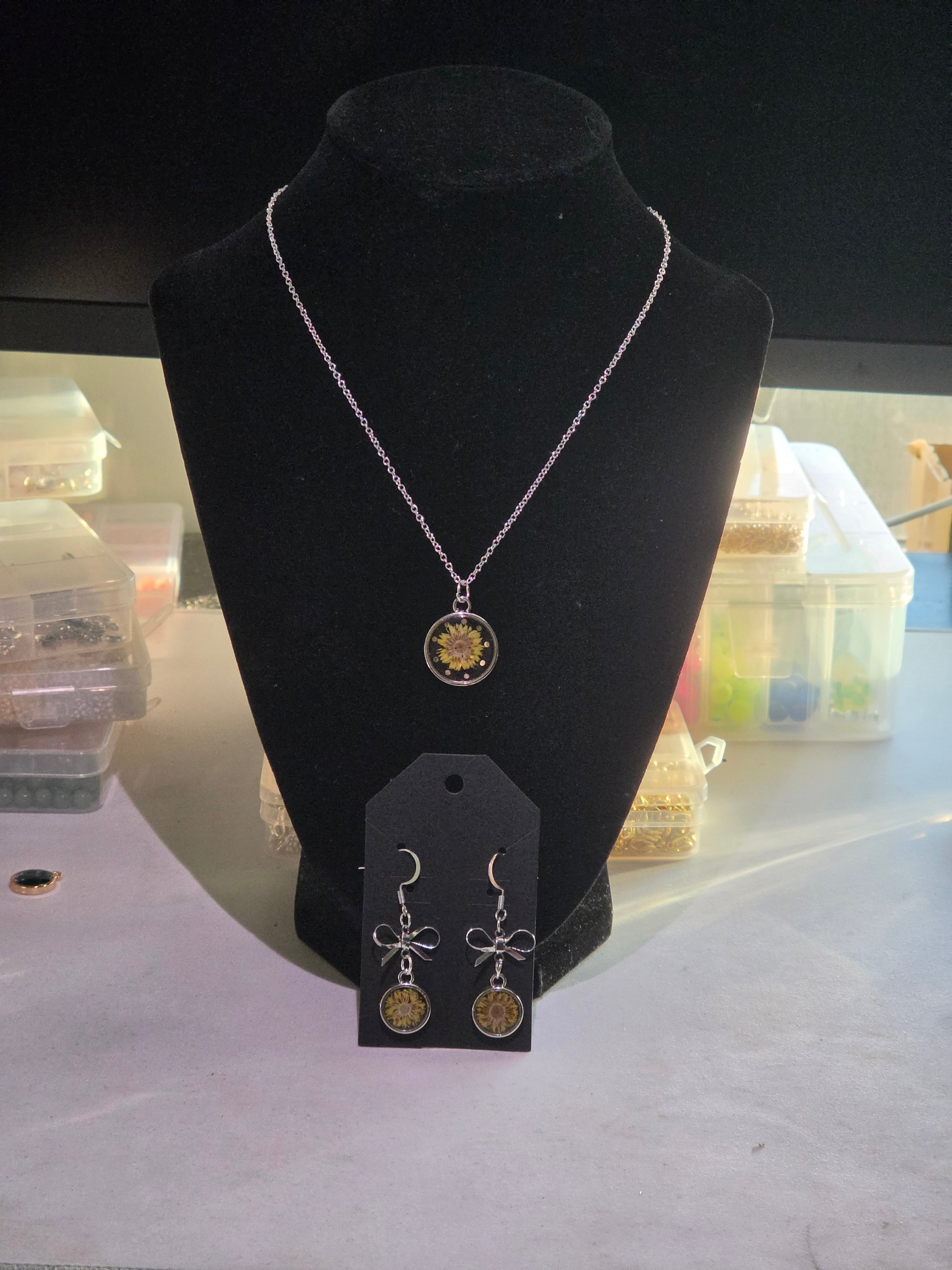 Yellow Pressed Flower Set